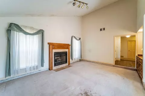 Living - 1913 Willowcrest Loop, Denton, TX 76205 photo 1 of 1