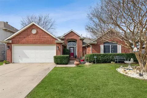 5505 Cedar Breaks Dr, Fort Worth, TX 76137