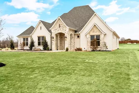 162 Coalson Xing, Azle, TX 76020