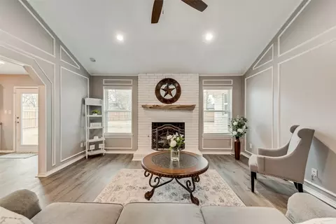 Living - 804 Maple St, Howe, TX 75459 photo 4 of 4