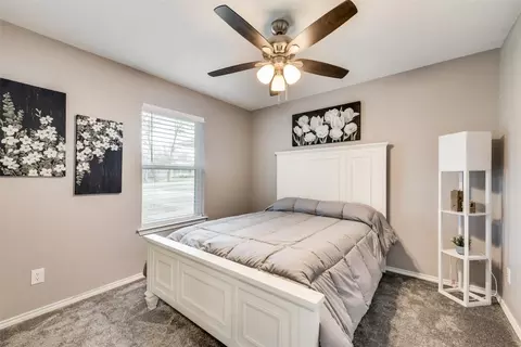 Bedroom - 804 Maple St, Howe, TX 75459 photo 2 of 3