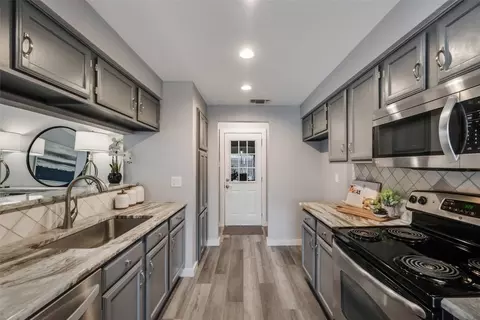 Kitchen - 2193 Raines Ct, Euless, TX 76039 photo 2 of 3
