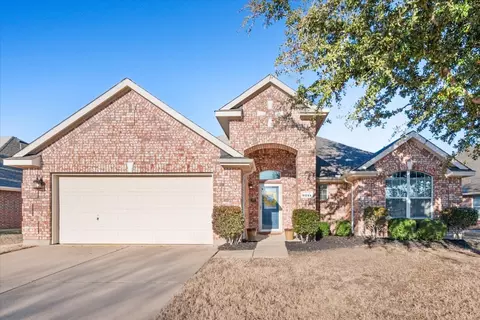 9214 Wild River Dr, Arlington, TX 76002
