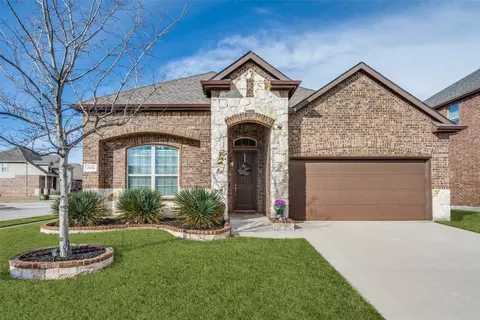 15932 Langsdale St, Frisco, TX 75036