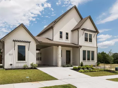 907 Eldorado St, Weatherford, TX 76086
