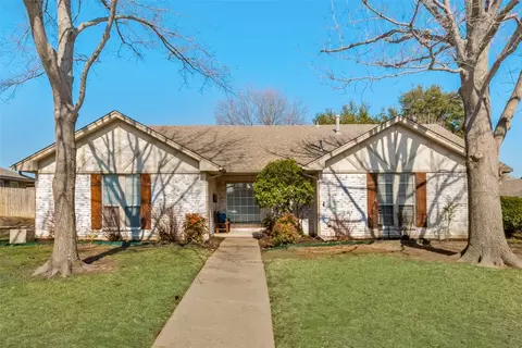 326 Shepards Hill Dr, Rockwall, TX 75087