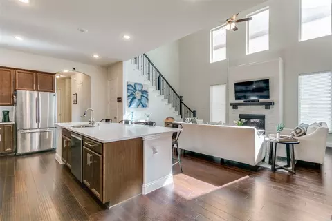 Kitchen - 304 Julia Ln, Euless, TX 76040 photo 1 of 5