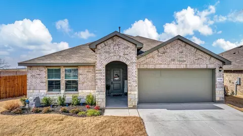 4125 Ridgeway Ln, Lantana, TX 76226