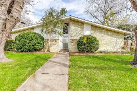 3410 Columbia Cir, Garland, TX 75043