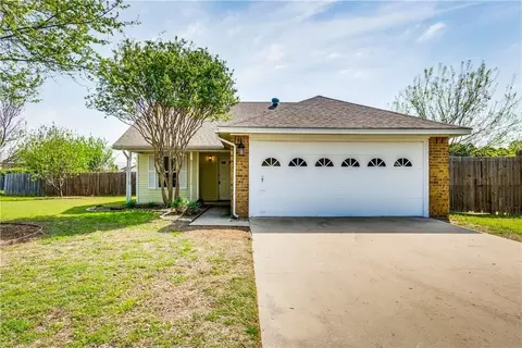 400 Conditt Cir, Denton, TX 76209