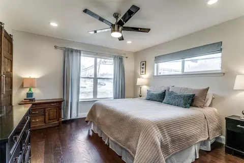 Bedroom - 9736 Forestridge Dr, Dallas, TX 75238 photo 1 of 2