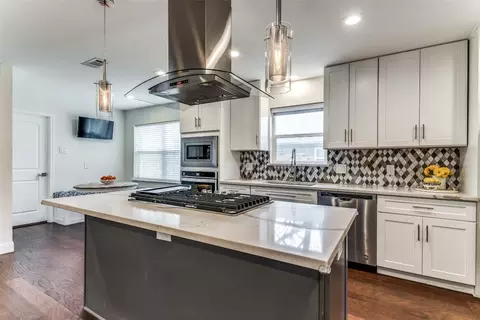 Kitchen - 9736 Forestridge Dr, Dallas, TX 75238 photo 3 of 4