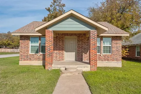 3301 Burton Ave, Fort Worth, TX 76105