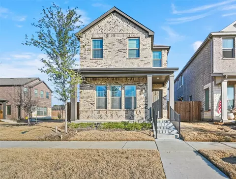 7533 Regal Ln, North Richland Hills, TX 76180