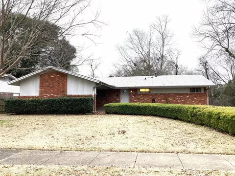 5814 Annette St, Shreveport, LA 71105