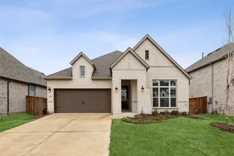 4028 Crepe Myrtle St, Aubrey, TX 76227
