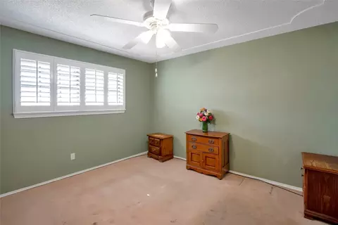 Bedroom - 305 N 6th St, Celeste, TX 75423 photo 2 of 7