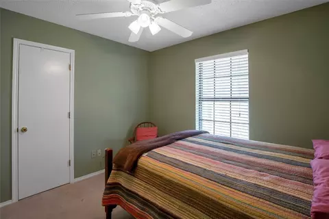 Bedroom - 305 N 6th St, Celeste, TX 75423 photo 5 of 7