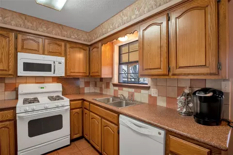 Kitchen - 305 N 6th St, Celeste, TX 75423 photo 3 of 5