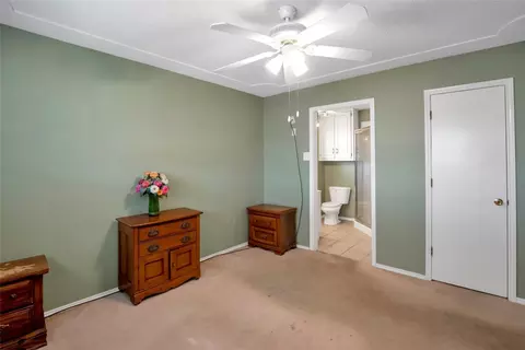 Bedroom - 305 N 6th St, Celeste, TX 75423 photo 3 of 7