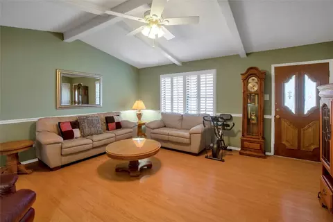 Living - 305 N 6th St, Celeste, TX 75423 photo 2 of 3