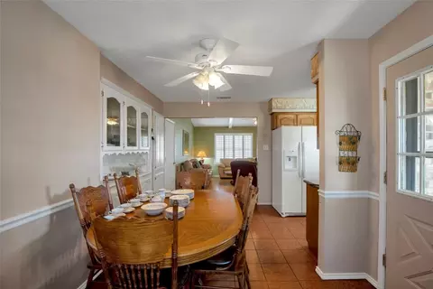 Dining - 305 N 6th St, Celeste, TX 75423 photo 2 of 2