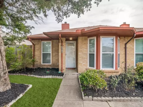 2606 Stanford St #B, Rowlett, TX 75088