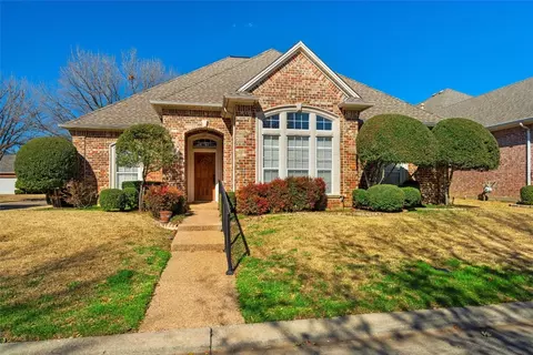 1921 Channing Park Dr, Arlington, TX 76013