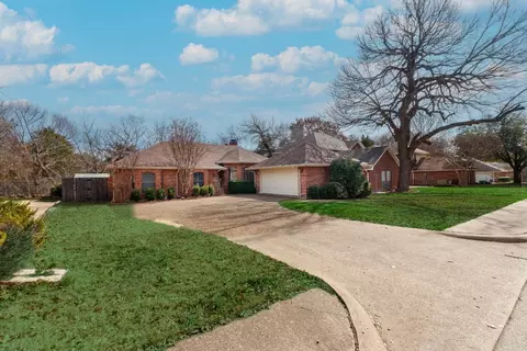 554 Renee Ln, Desoto, TX 75115