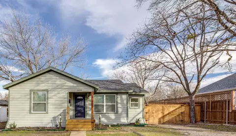 1206 Pine St, Mckinney, TX 75069