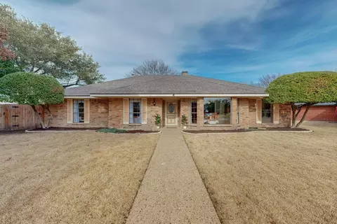 3306 Daisy Cir, Richardson, TX 75082