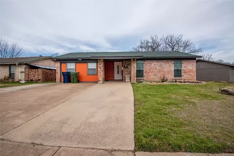 1625 Bitter Creek Dr, Garland, TX 75040