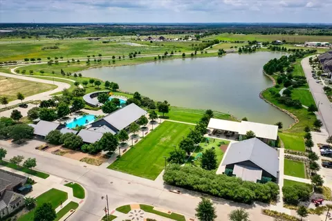 View/Area - 1028 3rd St, Argyle, TX 76226 photo 2 of 5