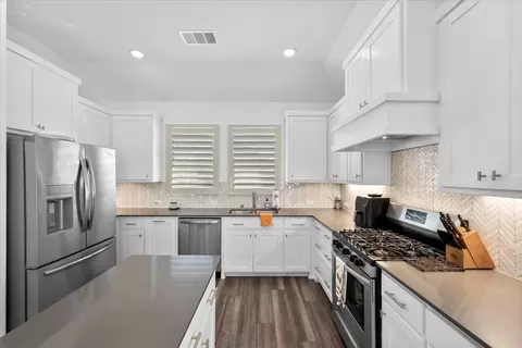 Kitchen - 1028 3rd St, Argyle, TX 76226 photo 3 of 6
