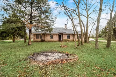2382 Private Road 1165, Farmersville, TX 75442