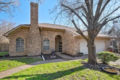 407 Hutson Dr, Corsicana, TX 75110