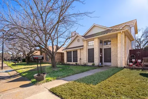 2548 Winter Oak St, Dallas, TX 75227