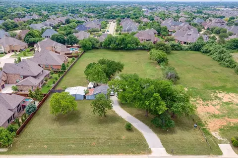 711 W Murphy Rd, Colleyville, TX 76034