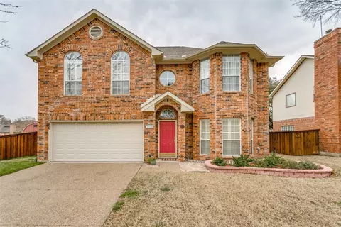 2120 Remington Dr, Flower Mound, TX 75028