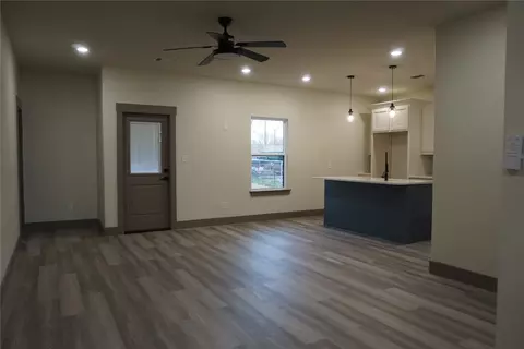 Other - 405 W Hull St, Denison, TX 75020 photo 2 of 11