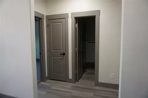 Entry Way - 405 W Hull St, Denison, TX 75020 photo 3 of 3