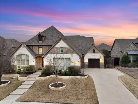 4649 Bronco Blvd, Carrollton, TX 75010
