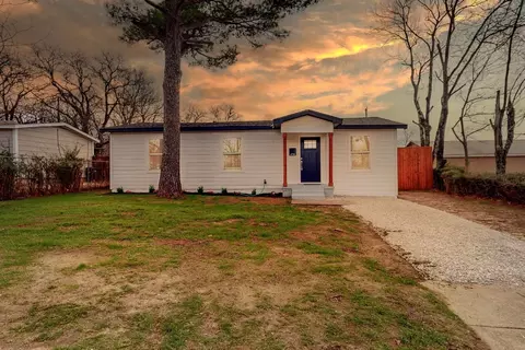 4708 Willie St, Fort Worth, TX 76105