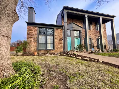 1621 Maybrook Ct, Arlington, TX 76014