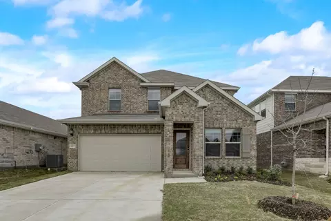 2215 Cliff Springs Dr, Forney, TX 75126