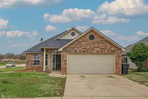 354 Gaston Ln, Bossier City, LA 71112