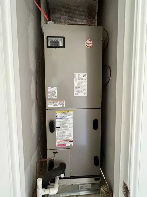 Other - 204 Sunset Dr, Comanche, TX 76442 photo 7 of 9