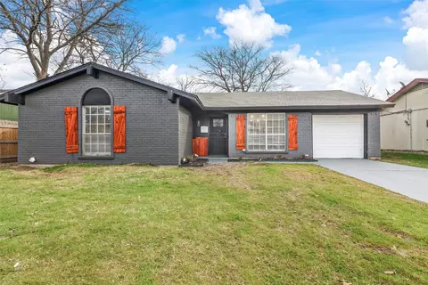 6444 Tumbling Creek Trl, Dallas, TX 75241