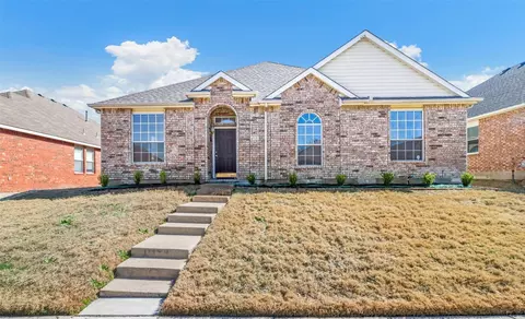 4518 Stirling Dr, Garland, TX 75043