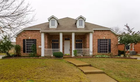 106 Devenshire Dr, Murphy, TX 75094